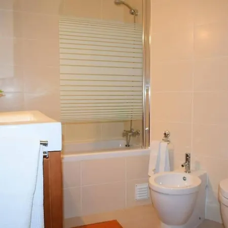 Brina, Stylish In Appartement