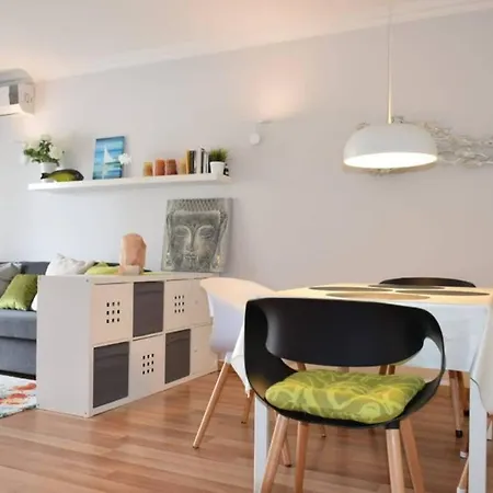 Appartement Brina, Stylish In *